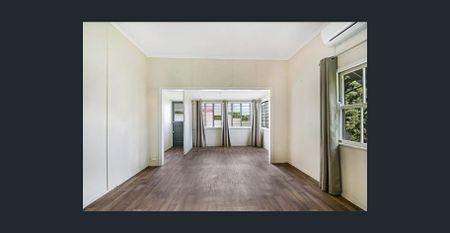 Great Location - Photo 5