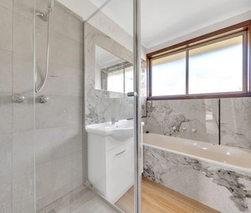 1/24 Oriole Drive, Werribee, Vic 3030 - Photo 4