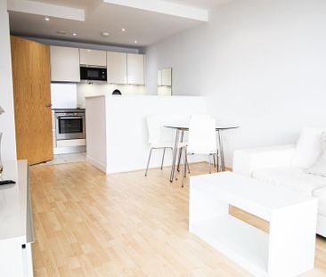 2 bedroom apartment to rent - Photo 2