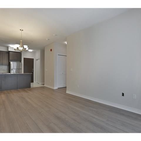 For Lease - 216 Oak Park Boulevard Unit# 223, Oakville, Ontario - Photo 1
