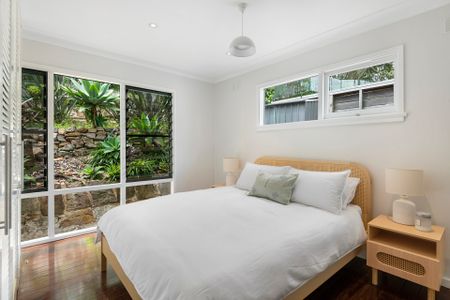 Furnished family home with views across Pittwater - Photo 2