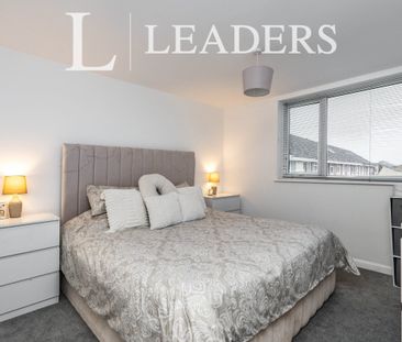 2 bedroom apartment to rent Whitebeam Close, Fareham, PO14 - Photo 4