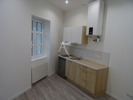 Location Appartement 1 pièce 18m² - Photo 2