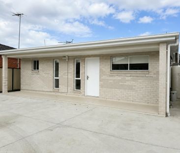 35A Haig Avenue, Georges Hall NSW - Photo 4