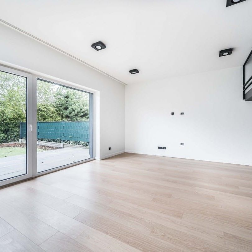 Nowoczesny dom 135m² | Kameralne osiedle Gruszczyn 135 m² - Фото 1