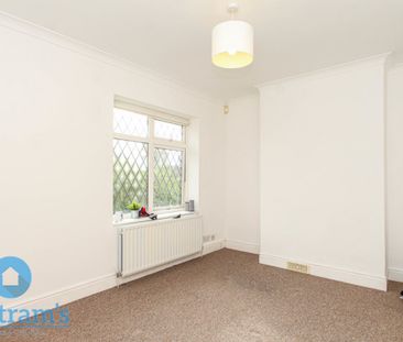 2 bed Semi-Detached House for Rent - Photo 2