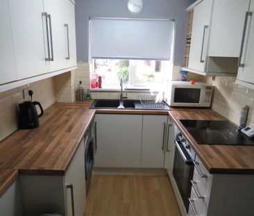 Kingsmere Close, BIRMINGHAM - Photo 4