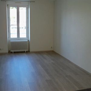 Appartement 4 pièces - 69m² à Mayenne (53100) - Photo 3