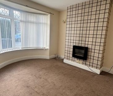 Kyle Avenue - Photo 3