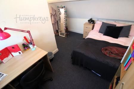 Flat 3, 21 Pickmere Road, S10 - Photo 4