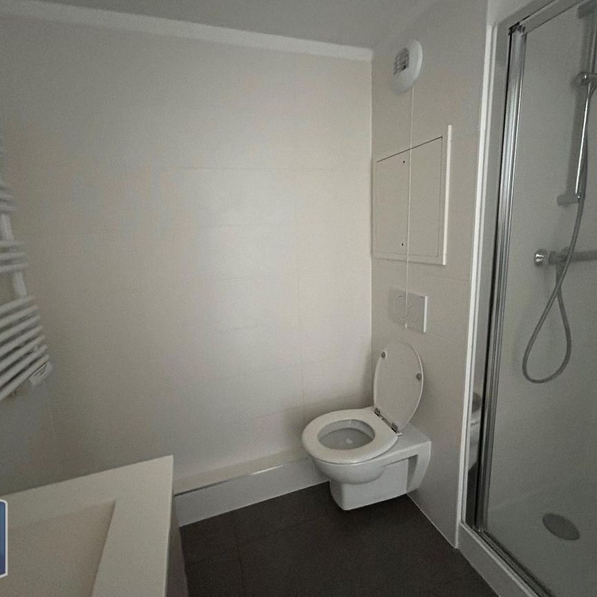 Location Appartement 4 pièces 79m² PUTEAUX 92800 - Photo 1