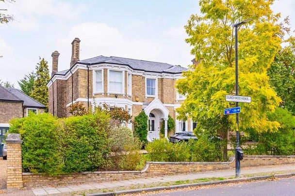 Dulwich Wood Avenue, Gipsy Hill, SE19 - Photo 1