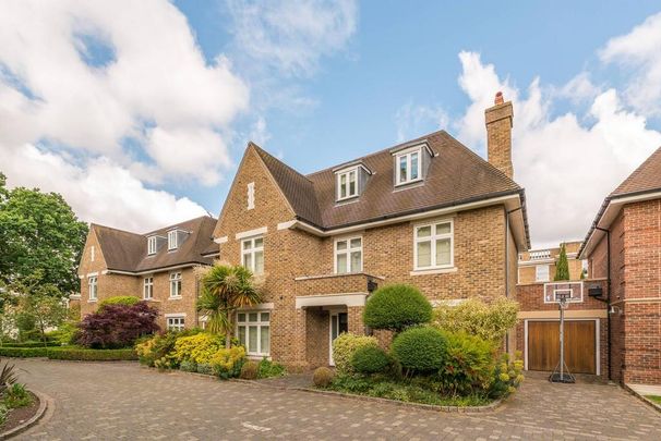 5 bedroom detached house to rent - Photo 1