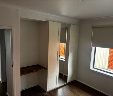 Fully Renovated Coburg Villa - Photo 1