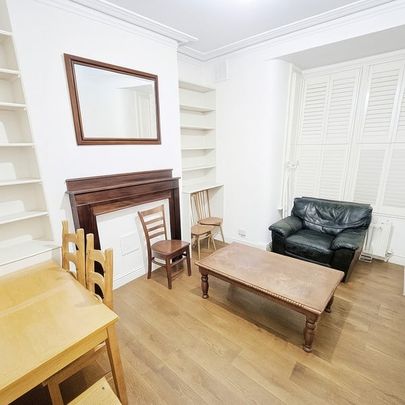 1 Bed Flat, Salcott Road, SW11 - Photo 1