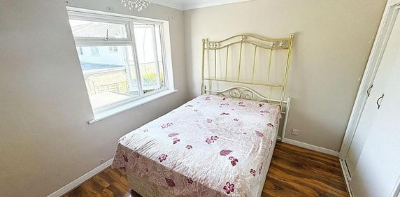 House share to rent - Photo 2