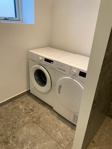 st. tv/1 Enghavevej, - Photo 3