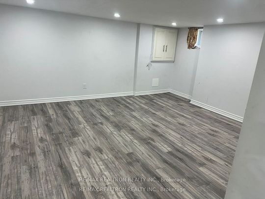 For Lease - 25 Rossander Court Unit# Bsmt, Toronto, Ontario - Photo 1