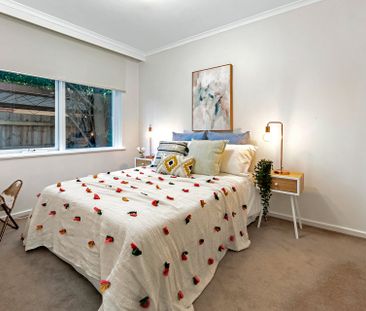 Spacious 2 Bedroom Apartment In Great Location! - Photo 5