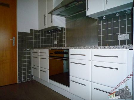 charmante 3 Zimmerwohnung - Grünblick - Schwechat - Photo 4