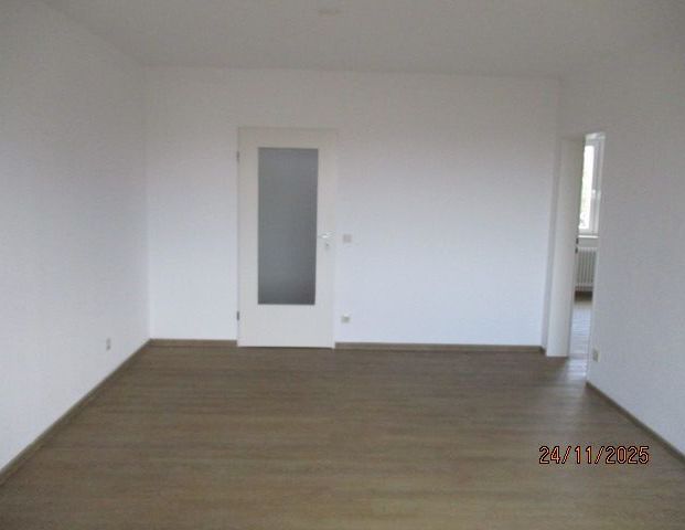 5969 - 2-Zimmer-Wohnung mit Loggia und Personenaufzug zu vermieten (Neue Straße 15) - Photo 1
