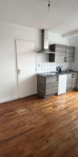 Location Appartement 1 pièce 17m² VALENCIENNES 59300 - Photo 1