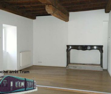 Location Appartement 4 pièces 93m² BESANCON 25000 - Photo 3