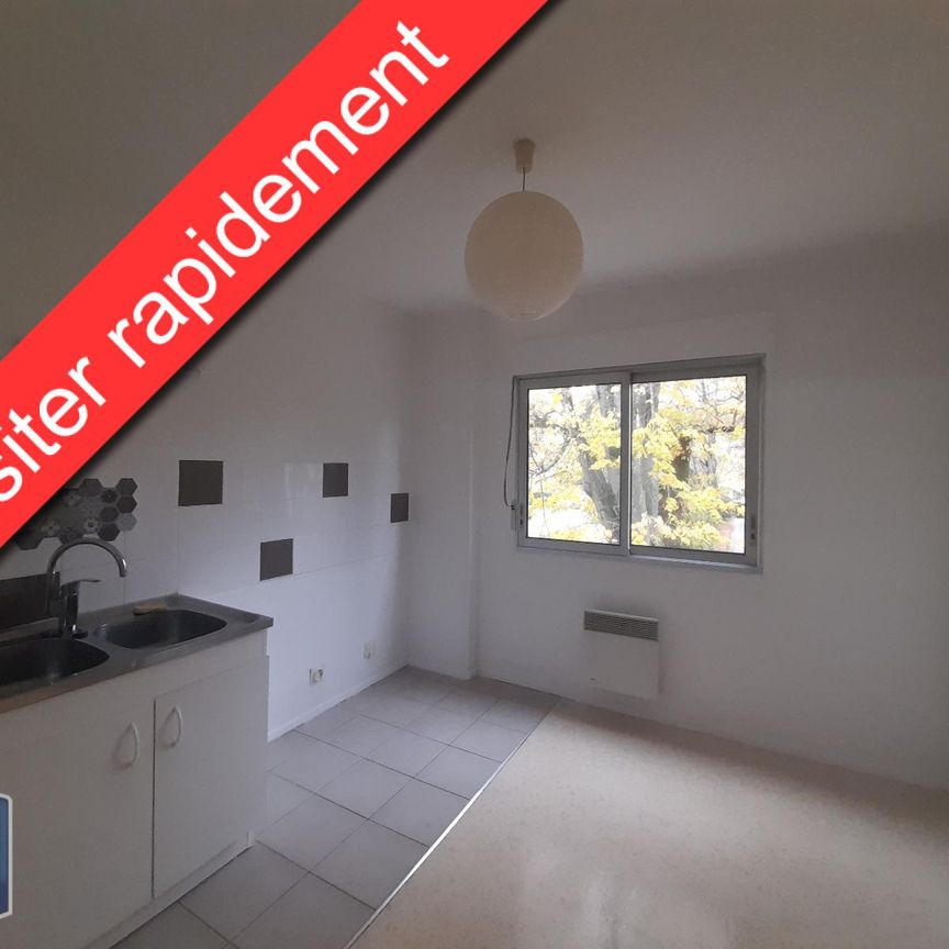 Location Appartement 1 pièce 31m² BOURG EN BRESSE 01000 - Photo 1