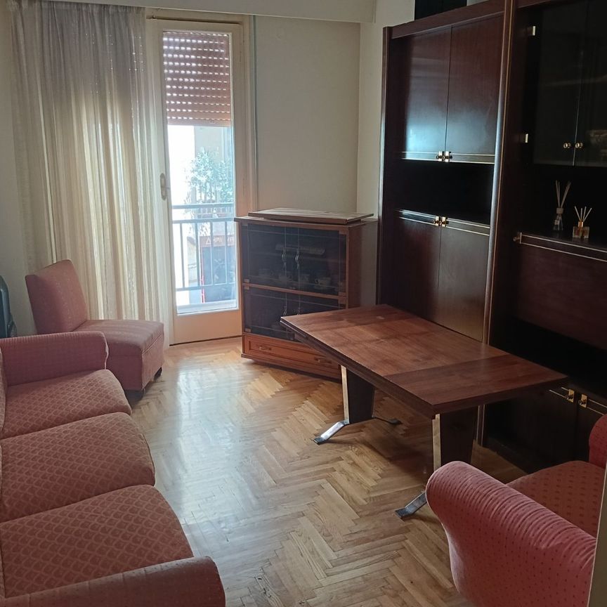 Studio/Γκαρσονιέρα για ενοικίαση Κέντρο (Ζωγράφου) - Photo 1