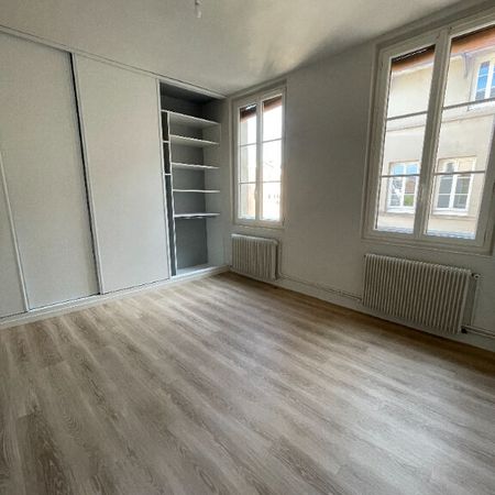 Location Appartement 2 pièces 57m² ROUEN 76000 - Photo 4