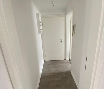 Moderne 1-Zimmer-Wohnung in Wuppertal Elberfeld - Wir renovieren für Sie! - Photo 4