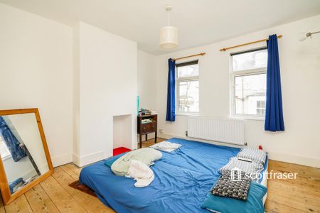 3 bedroom terraced house to rent - Photo 4