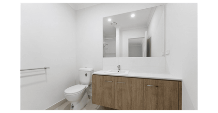 Hamptons-Inspired 4-Bed Porter Davis Home in Harpley Estate - Photo 3