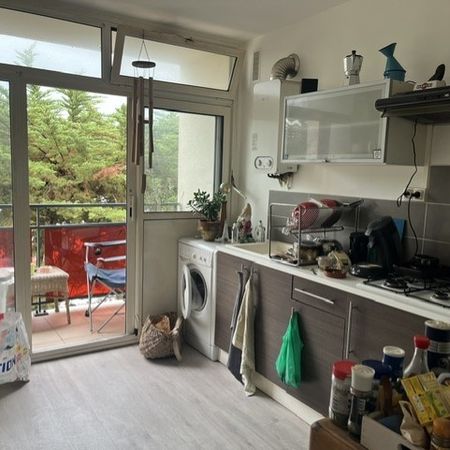 Location Appartement 3 pièces 55m² DONVILLE LES BAINS 50350 - Photo 3