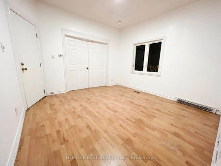 Property For Lease | X8384658 - Photo 3