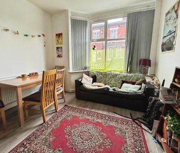 4 bedroom terraced house to rent - Photo 2