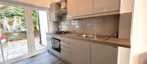 8 Malefant Street, Cathays, Cardiff, CF24 4QB - Photo 1