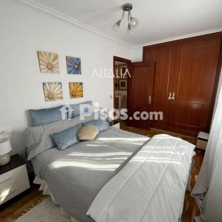 Piso en alquiler en Centro - Foto 2