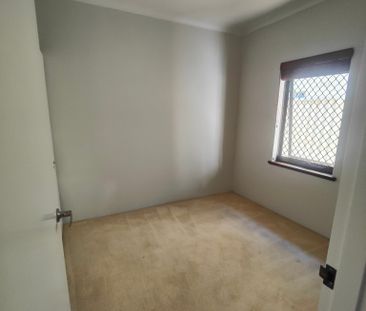 South Perth - Photo 1