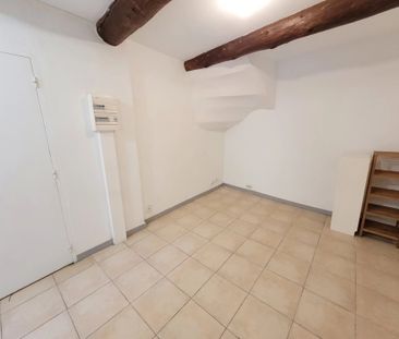 Location Appartement 1 pièce 18m² EGUILLES 13510 - Photo 4