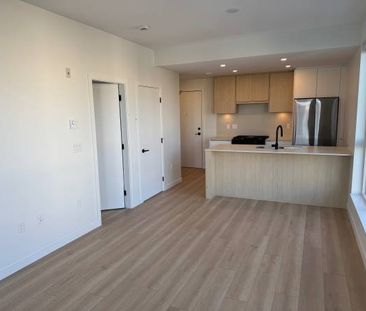 Brand New Bright Corner Unit 1 Bedroom & 1 Bathroom Apartment - Photo 2