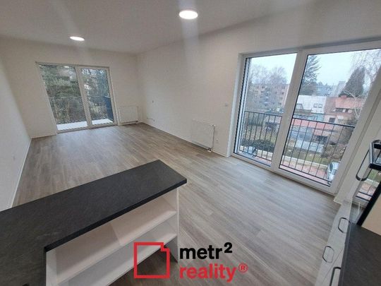 Pronájem bytu 3+kk 64 m2 - Fotografie 1