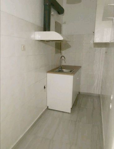 Studio/Γκαρσονιέρα για ενοικίαση Κέντρο (Ζωγράφου) - Photo 5