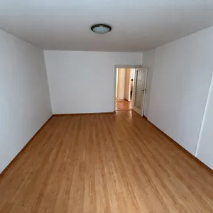 Helle Wohnung mit 2 großen Zimmern + kleines 3. Zimmer| 3. Stock ohne Lift - Foto 2