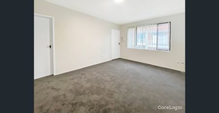 1BEDROOM UNIT FOR RENT SHORT DISTANCE TO AUBURN TRAIN STATION - Photo 2