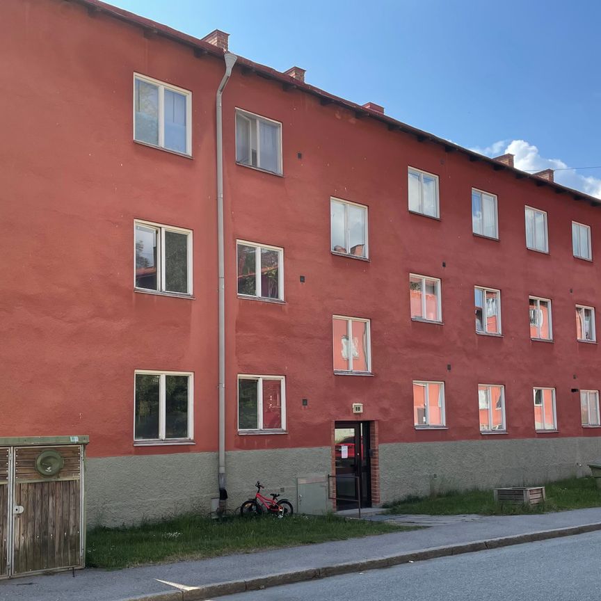 Strindbergsvägen 8 A - Photo 1