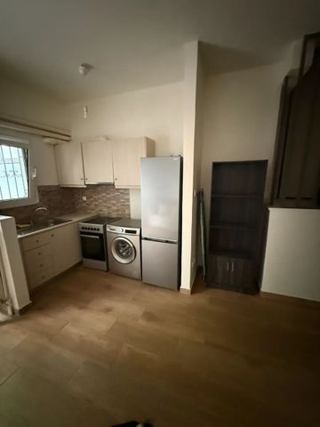 Studio/Γκαρσονιέρα για ενοικίαση Κέντρο (Ζωγράφου) - Photo 5