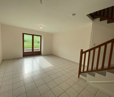 Location Appartement 2 pièces 48m² ALBY SUR CHERAN 74540 - Photo 2