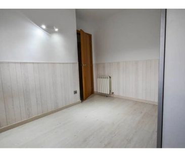 Piso de alquiler en Calle Praga, Can Llong - Photo 4