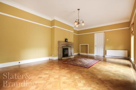 6 bedroom detached house to rent - Photo 5